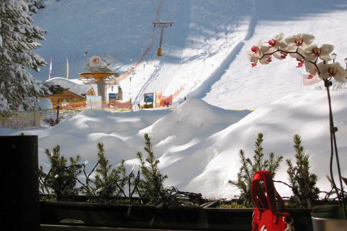 New Boutique B&B Hotel directly on ski slopes of the Dolomiti Superski ski resort Italy
