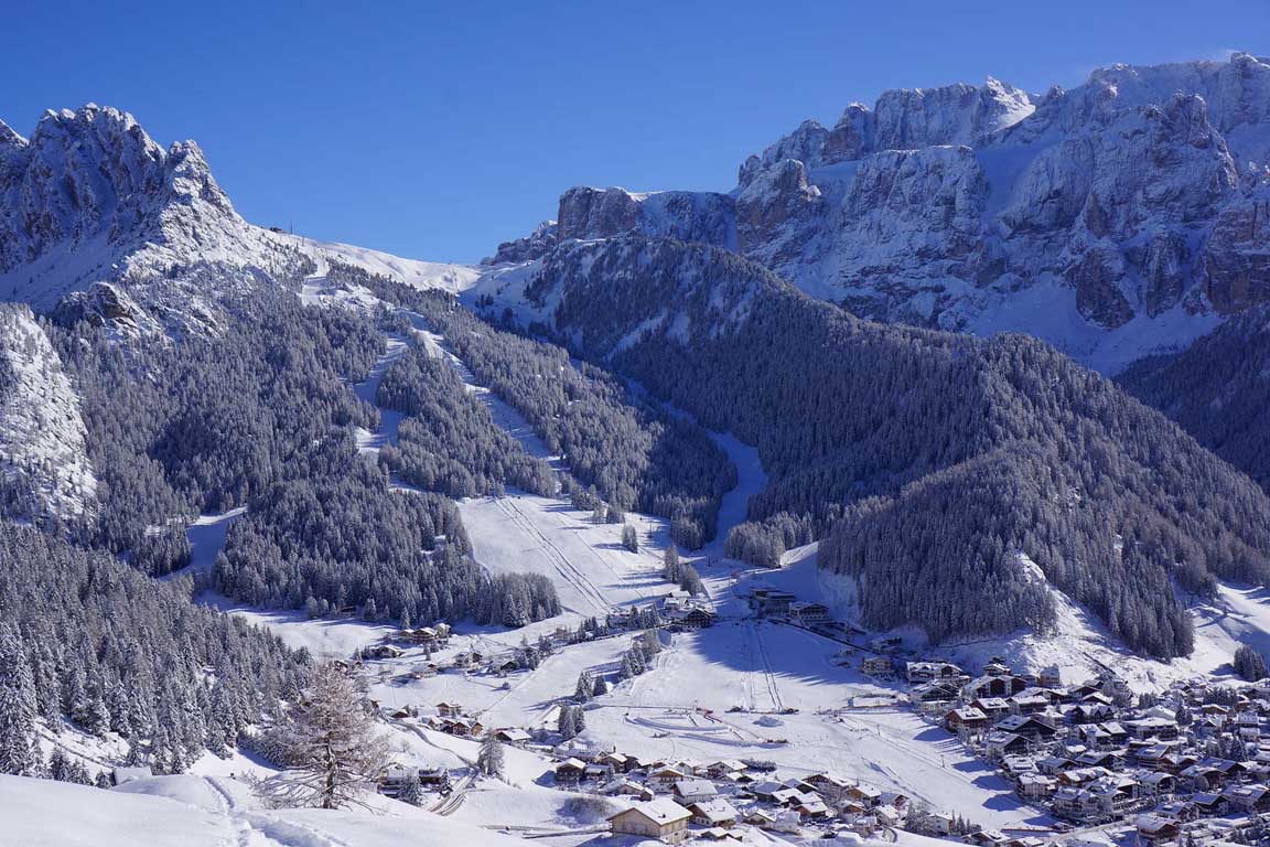 Skiurlaub Februar 2025 im Skigebiet Wolkenstein in Gröden, Südtirol