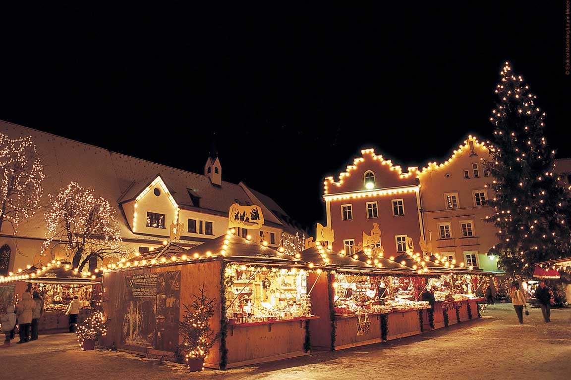 Christmas market Vipiteno South Tyrol